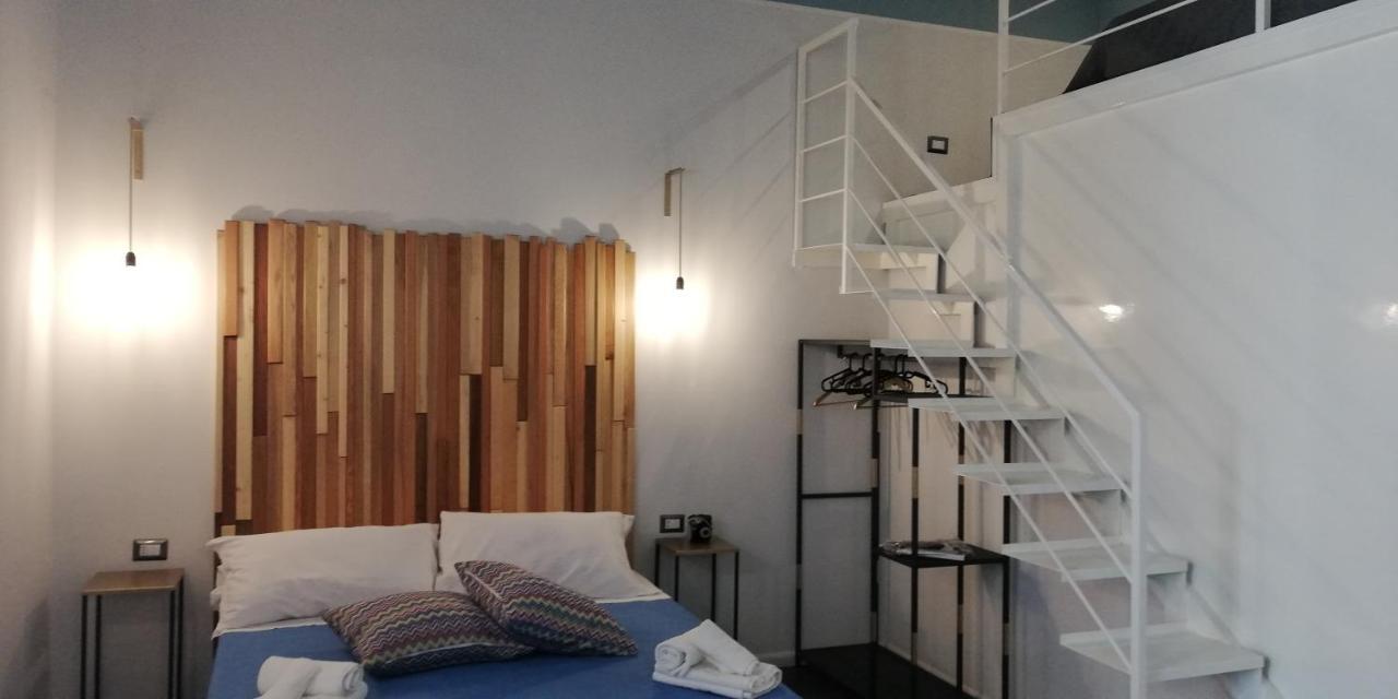 Be Italian Flat Duomo 319 Bed & Breakfast Naples Exterior photo
